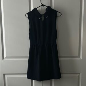 Black Sleeveless Dress with Collar